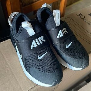 Nike Air Max 270 Extreme